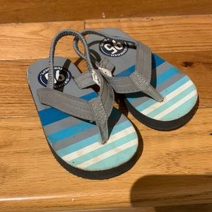 Carter’s toddler size 4-5 flip flops